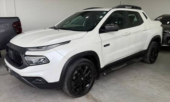 FIAT TORO 2.0 16V TURBO DIESEL ULTRA 4WD AT9